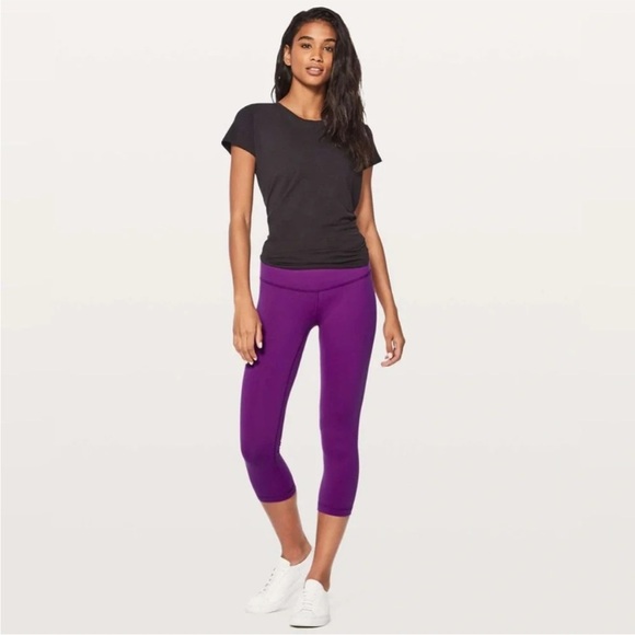 Lululemon Wunder Under Crop III in Tender Violet - Full On Luon - Picture 1 of 6